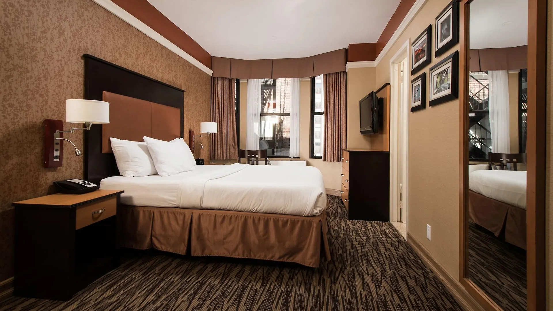 The Hotel At Fifth Avenue New York