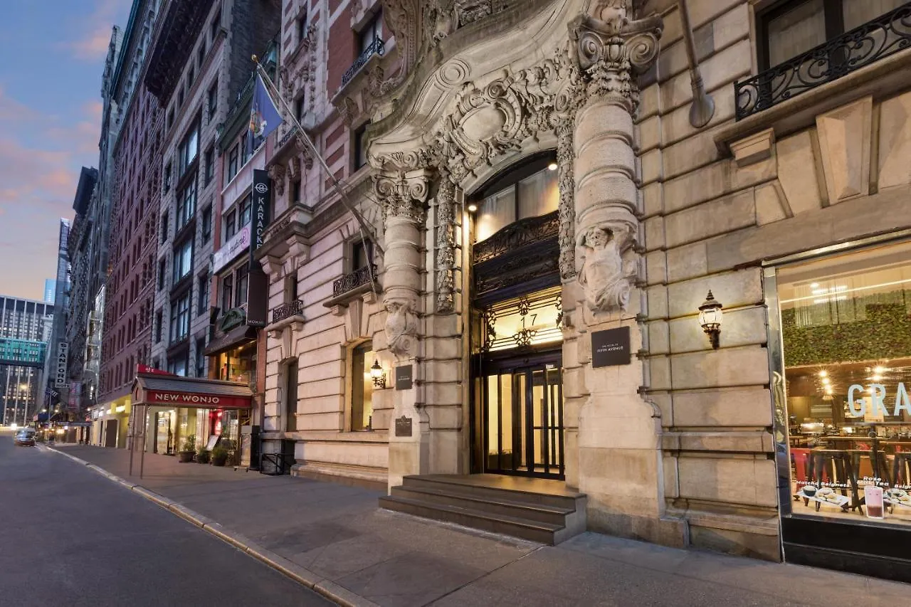 The Hotel At Fifth Avenue New York ABD